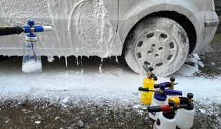 Best snow foam lance - header image
