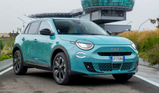 Fiat 600 hybrid - front