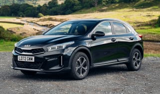 Kia XCeed PHEV - front static