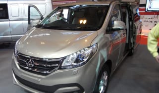 LDV G10 MPV CV Show - front three quarter